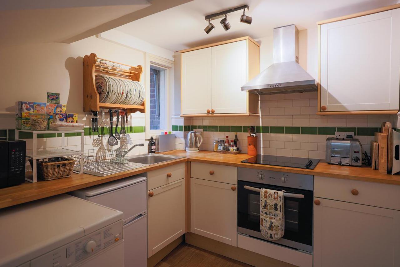 The Waltons Bed & Breakfast Dorking Luaran gambar
