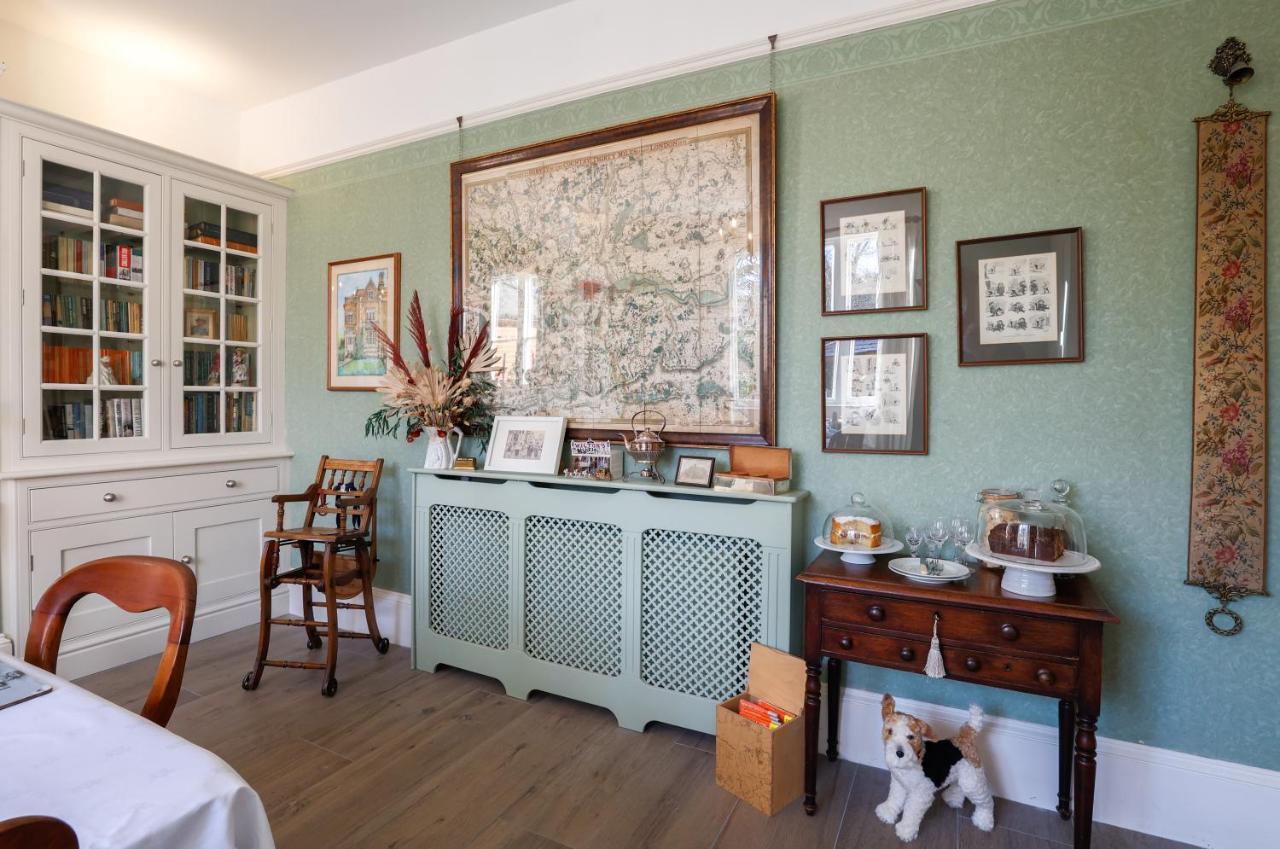 The Waltons Bed & Breakfast Dorking Luaran gambar
