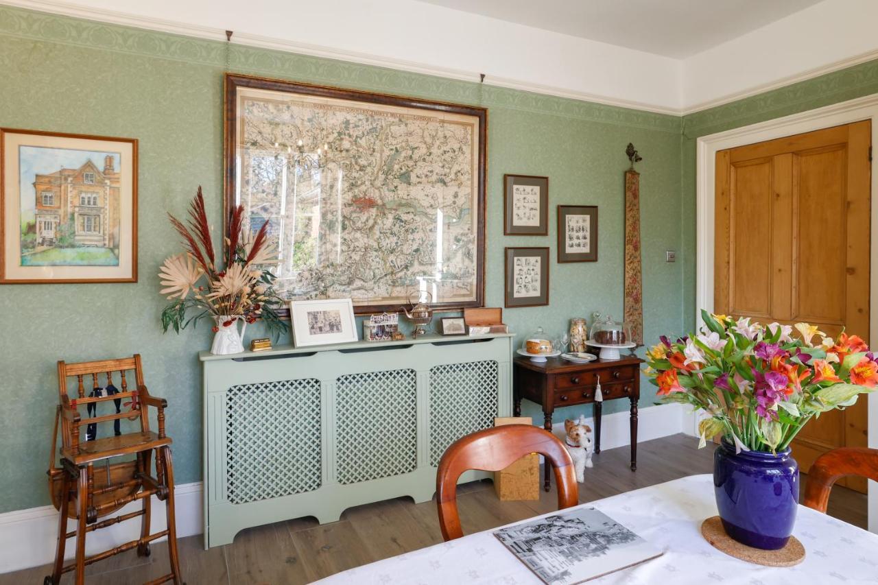 The Waltons Bed & Breakfast Dorking Luaran gambar
